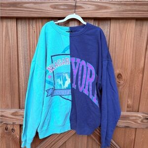 Wild Fable Teal and Navy Sweatshirt